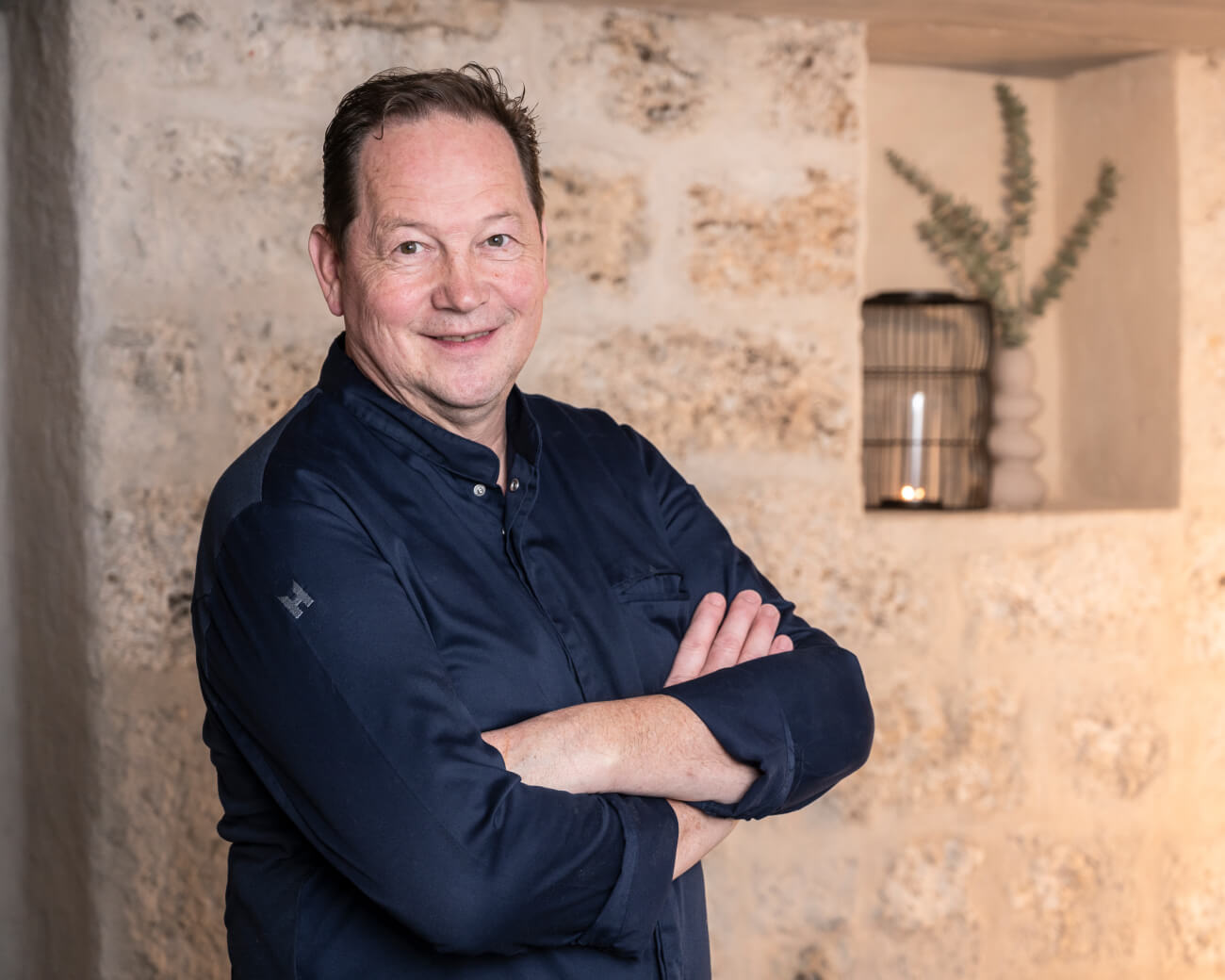 20251127-latour-flipcard-daniel-lauper-desktop